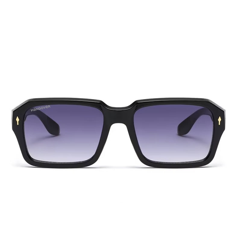 KLEIN BLACK GRADIENT
