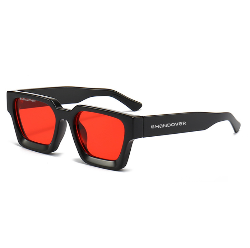 URBAN BLACK RED