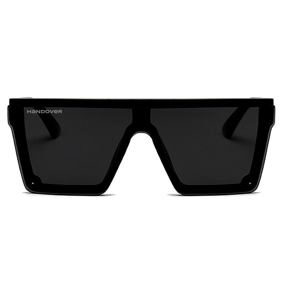 VOGUE ALL BLACK